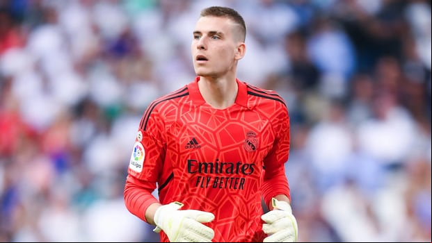 Andriy Lunin podría dejar el Madrid en busca de la titularidad absoluta. (Foto: Getty)