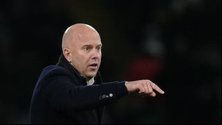 Arne Slot confirma su llegada a Liverpool: su sorpresivo mensaje y los éxitos que lo avalan