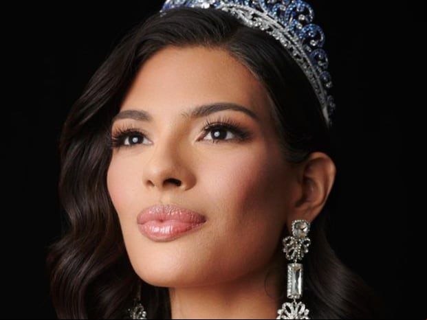 La comunicadora de 23 años con la corona del Miss Universo 2023 (Foto: Sheynnis Palacios / Instagram)