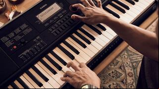 Música tropical: 4 características que debe tener el teclado ideal para interpretar este género musical