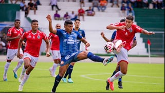 ¡En el inicio del Torneo Clausura! Los Chankas vencieron 2-1 a Unión Comercio