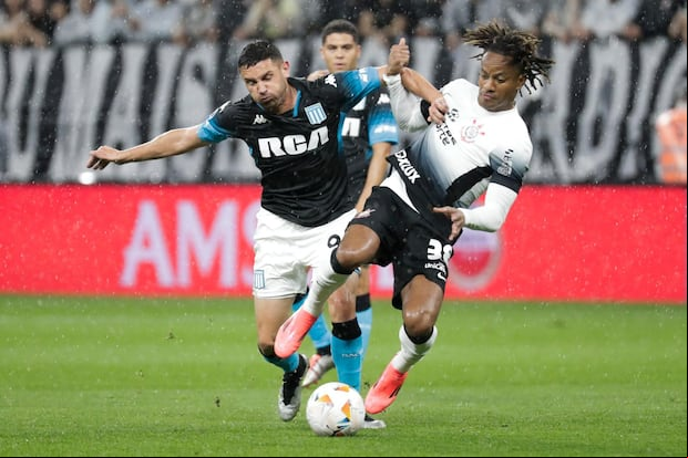 André Carrillo hoy brilla en el Corinthians de Brasil (Foto : AP)