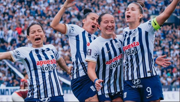 Alianza Lima campeonó en la Liga Femenina 2024 tras vencer por 3-1 a 'U' en la final de vuelta. (Foto: Alianza Lima)