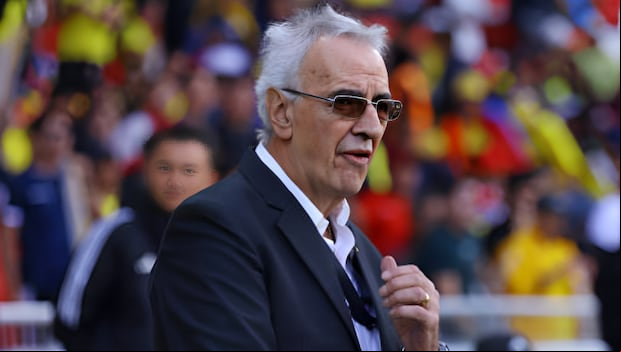 Jorge Fossati también dirigió a Uruguay en las Eliminatorias para el Mundial de Alemania 2006. (Foto: Getty Images)