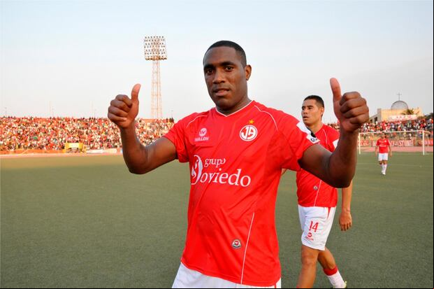 Luis Tejada defendiendo los colores del Juan Aurich de Perú (Foto: GEC)