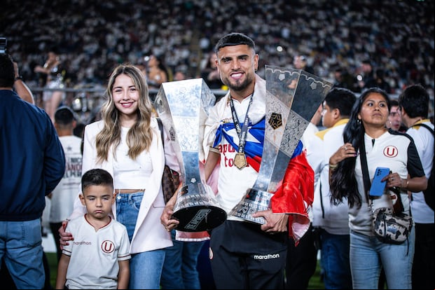 Rodrigo Ureña es bicampeón del fútbol peruano con Universitario. (Foto: Universitario)