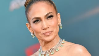 Cuál es la estricta rutina de ejercicios y dieta de Jennifer Lopez para mantenerse regia