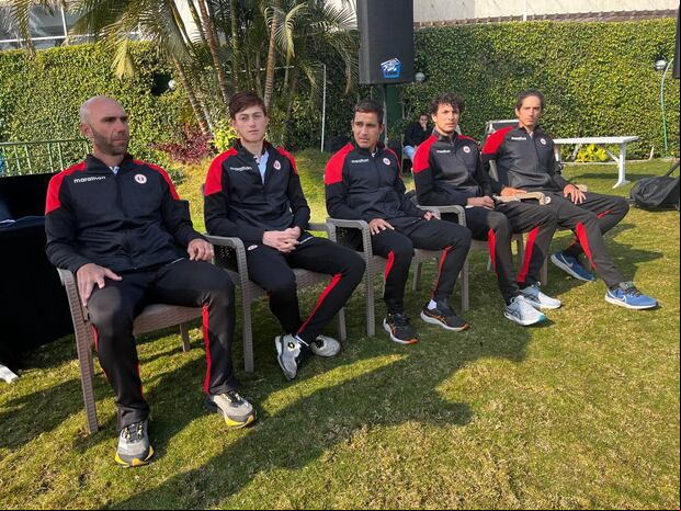 Ignacio Buse también se alista para representar a Perú en la Copa Davis ante Portugal.