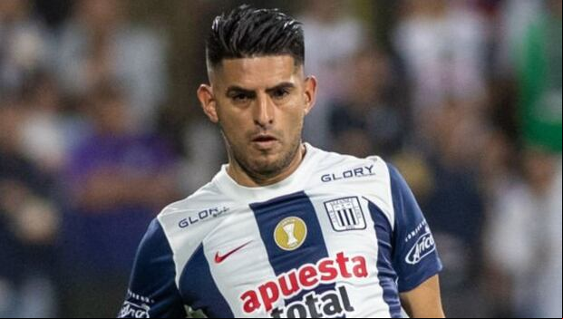 Carlos Zambrano disputó 25 partidos oficiales con Alianza Lima en el 2023. (Foto: Getty Images)