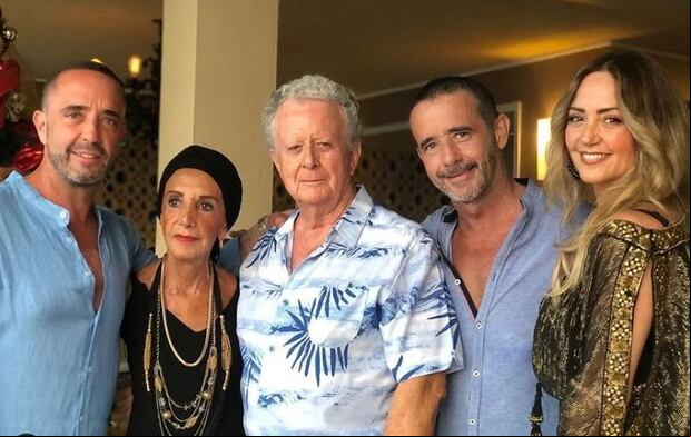 Toda la familia Legarreta Martínez junta (Foto: Mauricio Legarreta / Instagram)