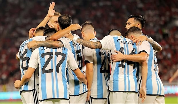 Argentina marcha en el primer lugar de la tabla de posiciones de las Eliminatorias al Mundial 2026. (Foto: Agencias)
