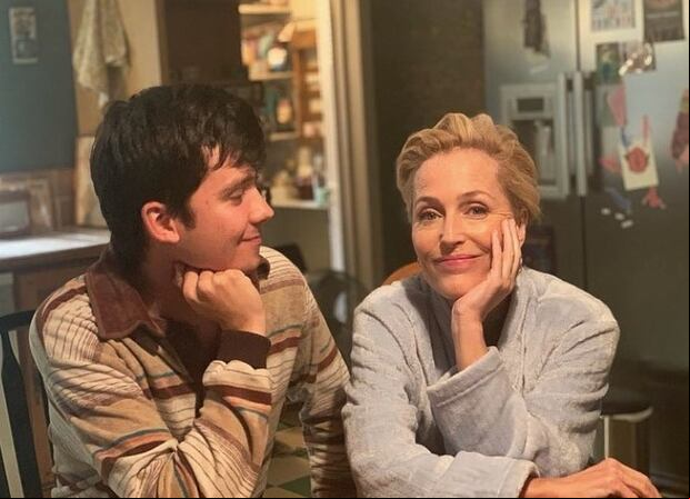 Jean Milburn en una de las escenas de "Sex Education" (Foto: Gillian Anderson/Instagram)
