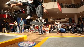 Éxito en Red Bull Road Gap: skaters peruanos deslumbran en el escenario