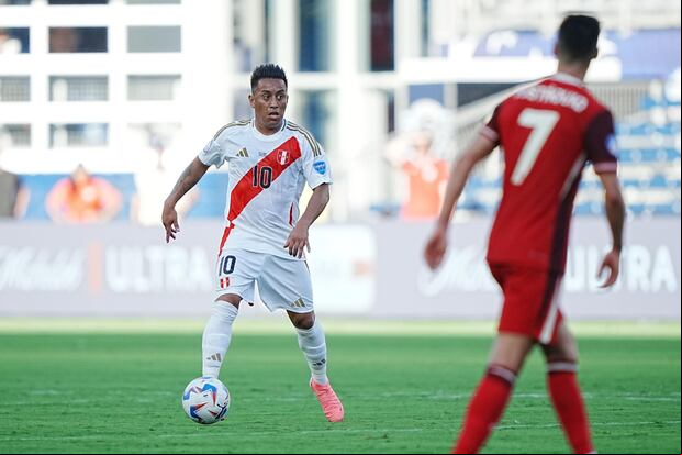 Christian Cueva volvió al fútbol luego de 8 meses de inactividad. (Foto: Prensa FPF)