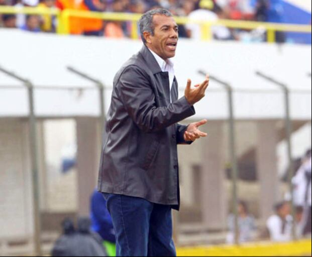 La última vez que Valencia fue DT de Alianza Lima fue en 2013. (Foto: Difusión)