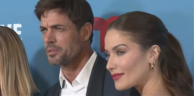 El actor se robó la atención de los medios en la alfombra roja (Foto: Hoy Día / Instagram)
