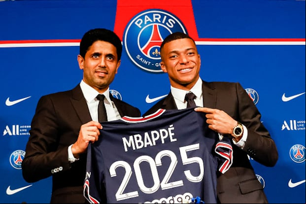 Kylian Mbappé renovó por última vez con el PSG en mayo de 2022. (Foto: Getty Images)