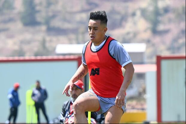 Christian Cueva se sumó a Cienciano para lo que resta del 2024. (Foto: Difusión)