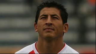 Johan Fano: el nivel de Diego Dorregaray en la ‘U’, el presente de Perú y la llegada de Oliver Sonne