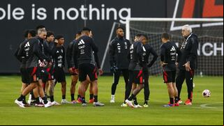 En el segundo día en Videna: ¿el once que probó Fossati y cuándo llegan los jugadores del extranjero?