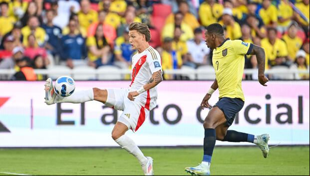 Oliver Sonne jugó el segundo tiempo del partido ante Ecuador. (Foto: FPF)