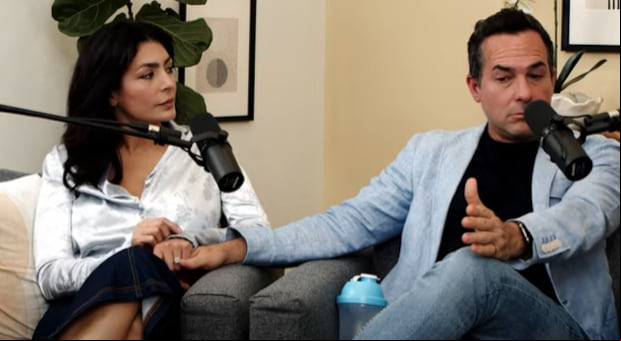 Vanessa Lyon y Carlos Calderón en el podcast de Carlos Chában (Foto: Chabán Podcast / YouTube)