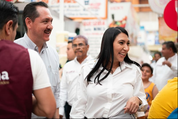 Gisela Gaytan en campaña (Foto: FB Gisela Gaytan)