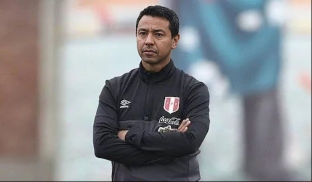 Nolberto Solano fue asistente de Ricardo Gareca y también cuenta con experiencia como entrenador de la Sub 23 de la Selección Peruana. (Foto: Agencias).