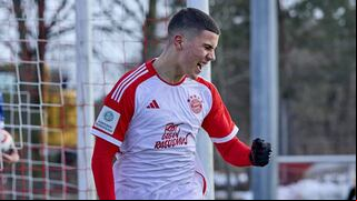 Debutó y ganó: el peruano Felipe Chávez se estrenó a lo grande con el Bayern en la Champions juvenil