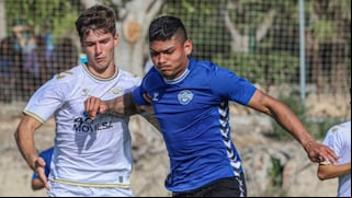 Se llevó la pelota: Jeriel de Santis se estrenó con tres goles en el Intercity de España