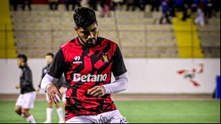 El futuro de Paolo Reyna: ¿renovación con Melgar o nuevo equipo en Liga 1?