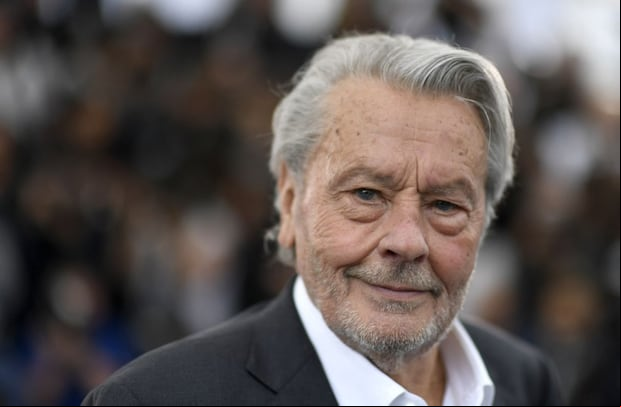 Alain Delon, leyenda del cine francés, falleció a los 88 años. (Foto: CHRISTOPHE SIMON / AFP)