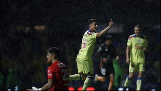 América goleó 4-0 a Pachuca en el Estadio Azteca por la Jornada 11 de la Liga MX