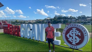 ¿Quién es Bryan Córdova, la gran apuesta del Inter Porto Alegre por recomendación de Guerrero?