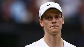Jannik Sinner, número 1 del mundo del tenis, es sancionado tras dar positivo en control antidopaje