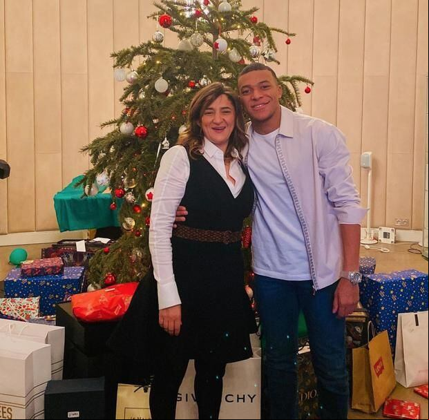 Fayza Lamari, madre y representante de Kylian Mbappé. (Foto: Instagram de Kylian Mbappé)