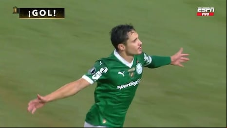 ¡Unas joyas! Goles de Raphael Veiga y Paulinho para el 0-5 de Sporting Cristal vs Palmeiras