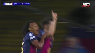 ¡Con la punta! Gol de Raphinha para el 1-0 del Barcelona vs. Borussia por Champions League