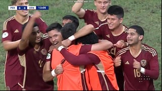 Un dolor de cabeza para ‘Chemo’: gol Bianneider Tamayo para el 1-0 de Venezuela vs. Perú