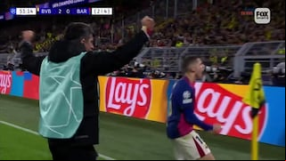 ¡Más que sentenciado! Autogol de Bensenbaini para el 1-2 del Barcelona vs Dortmund