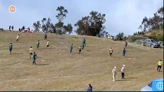 Copa Perú: Estadio con campo inclinado en Huancavelica sorprende al mundo