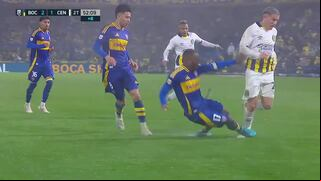 En el ojo de la tormenta: ¿qué dijo la prensa argentina tras dura entrada de Luis Advíncula?