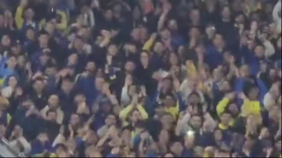Ovación a Luis Advíncula con Boca Juniors en La Bombonera. (Vídeo: ESPN).