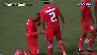 ¡Golpe sorpresivo! Gol de Gustavo Herrera para el 1-1 de Panamá vs. Universitario