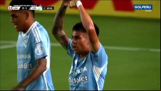¡Pase de Grimaldo! Gol de Santiago González para el 1-0 de Sporting Cristal vs. Universitario
