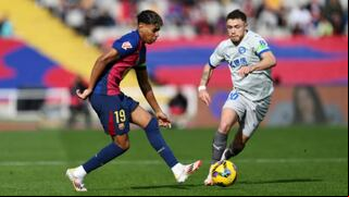 ¿Eres tú, Messi? Lamine Yamal se sacó a cinco jugadores y acción casi termina en gol
