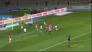 Gol de Santiago Ormeño: con un cabezazo letal, el peruano marcó el descuento para el Puebla